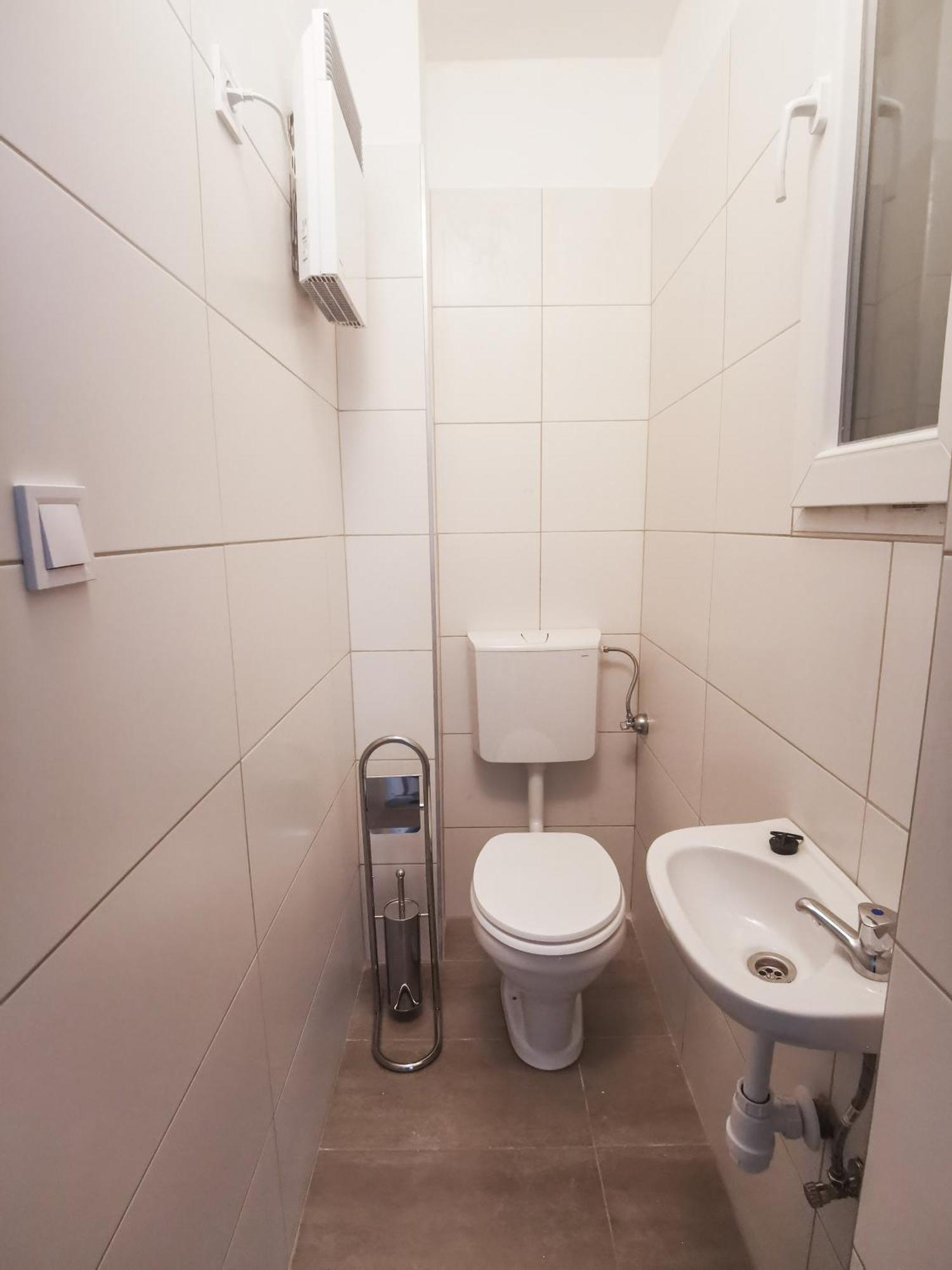 Buda Central Tiny Studios Budapest Eksteriør billede