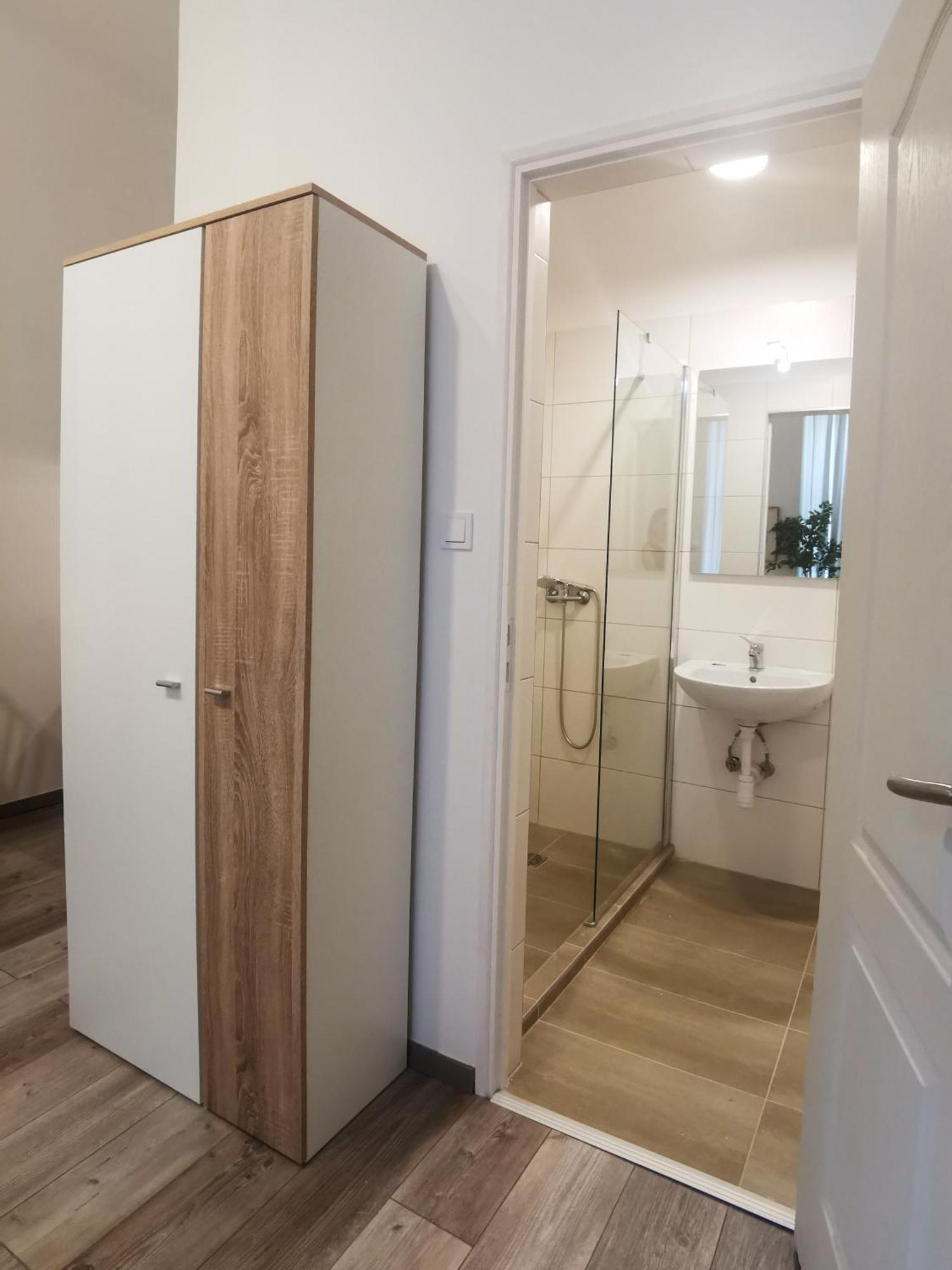 Buda Central Tiny Studios Budapest Eksteriør billede